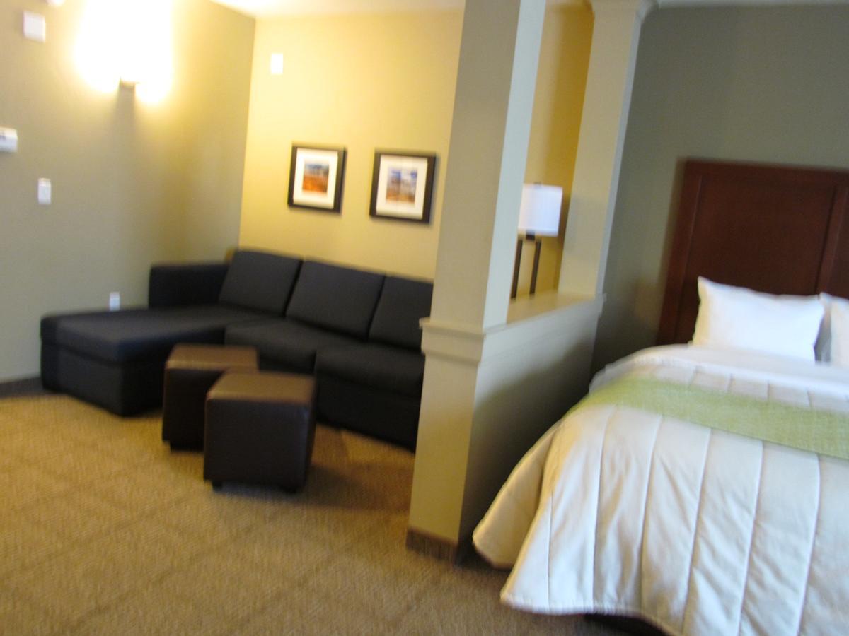 Hotel Heartland And